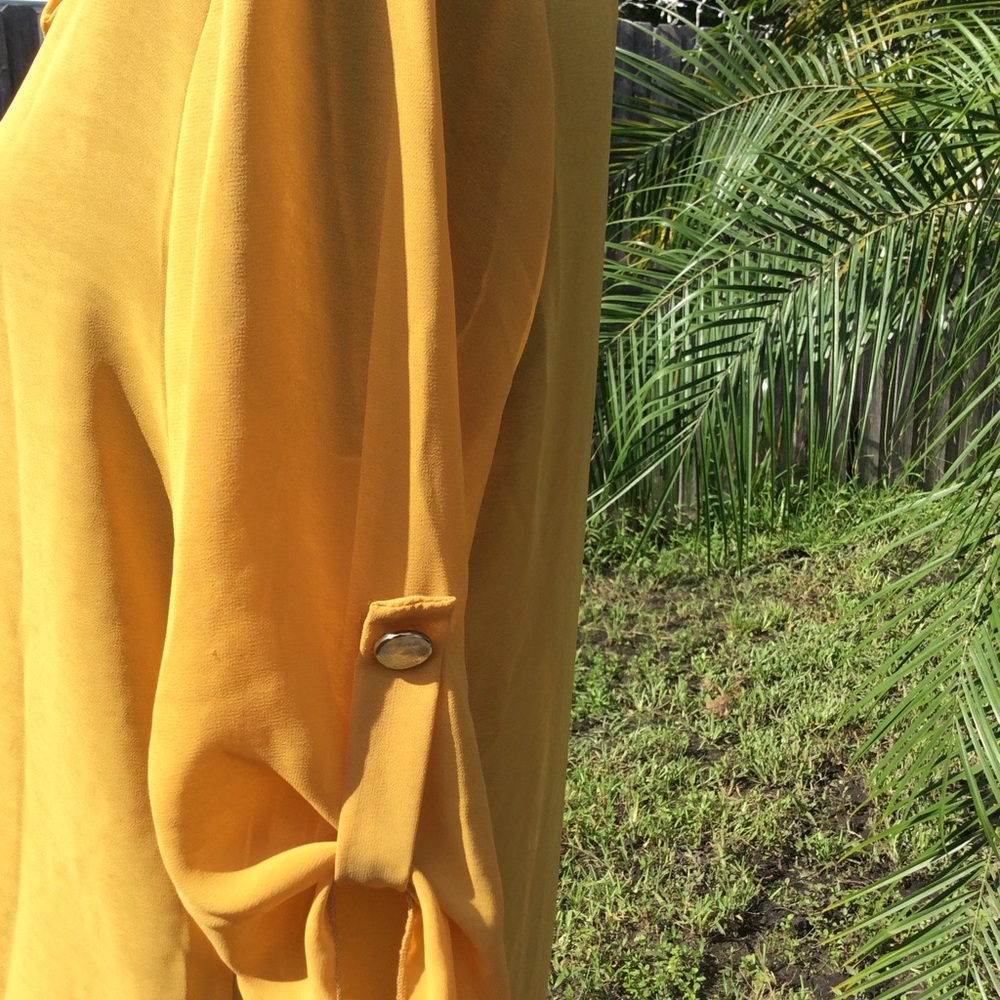 Blouse - Picture 4 of 7